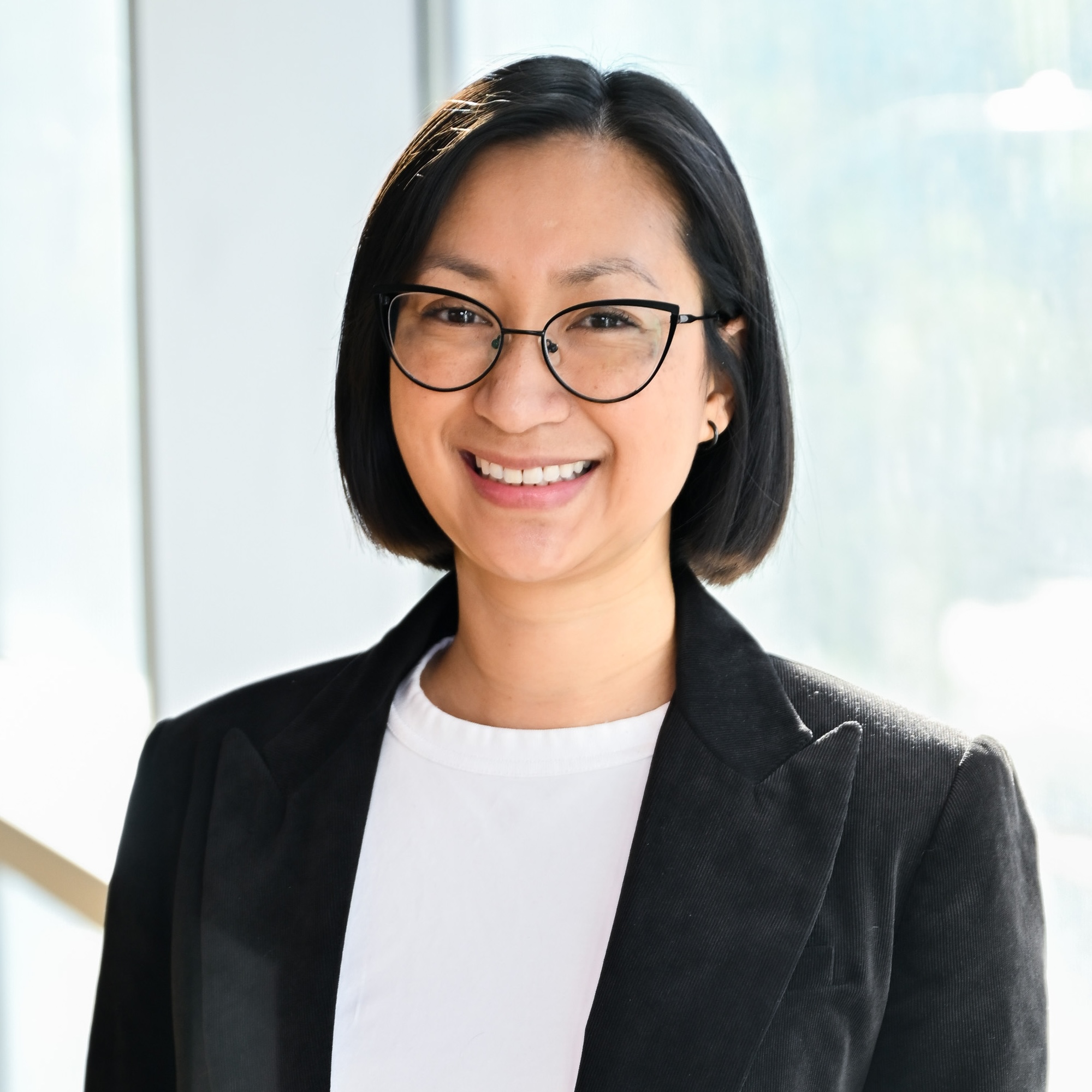 Headshot of Anne Cong-Huyen